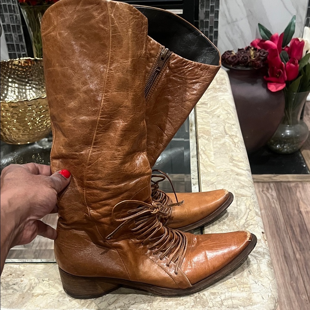 Women’s Tall Lace-Up Leather Boots - Tan Riding Boots